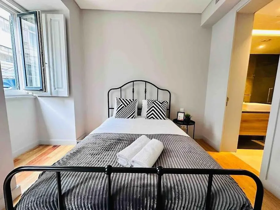 Lisbon Marques De Pombal Top Flat Great Locations City Center B 0*,  Πορτογαλία