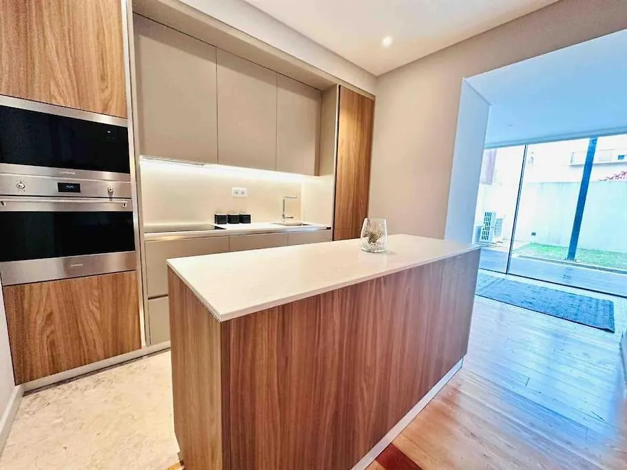 Lisbon Marques De Pombal Top Flat Great Locations City Center B