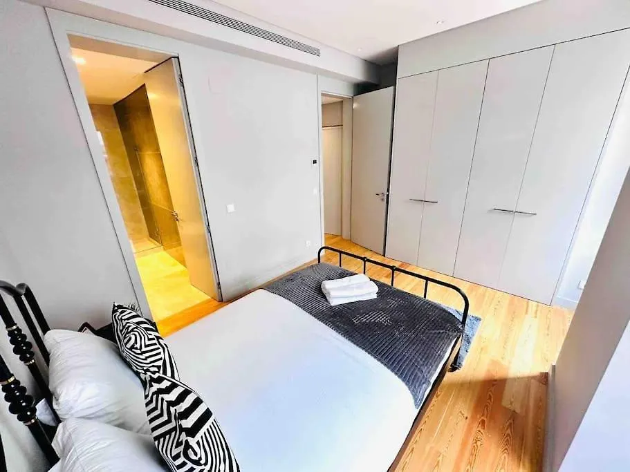 Lisbon Marques De Pombal Top Flat Great Locations City Center B